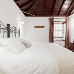 Facundo A Landhaus *