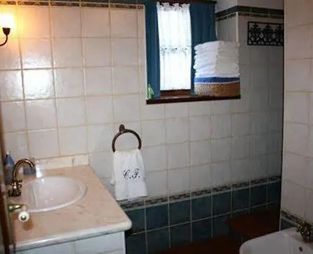 Facundo A Country house